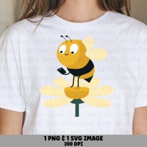 Bee On Phone With Daisy PNG SVG | Sublimation Commercial Use POD